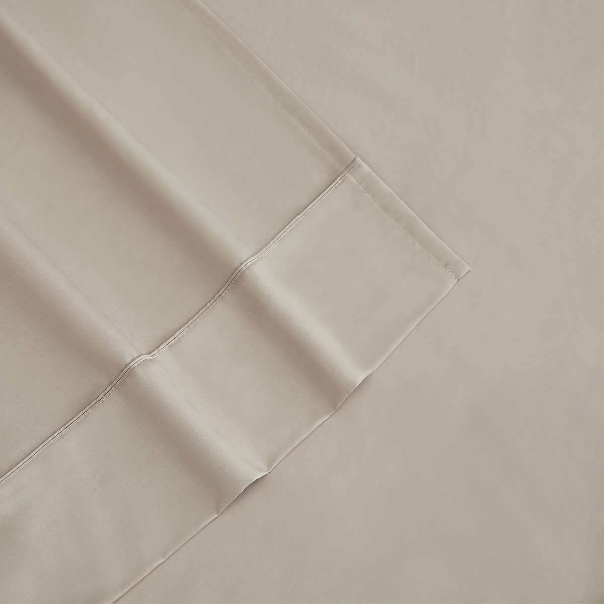 Kirkland Signature 680 Thread Count 6-Piece Sheet Set (Queen, Beige)