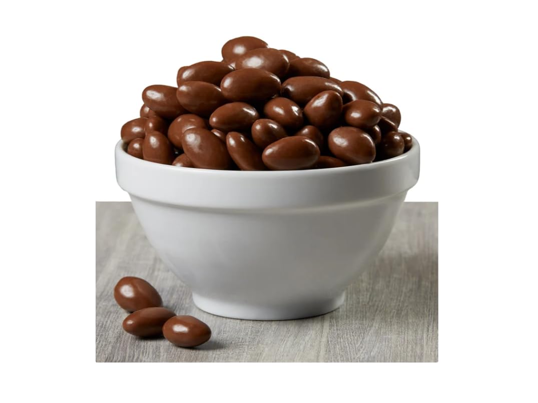 Almonds, Milk Chocolate- Kirkland Signatur'e, 3 lb by Life of style